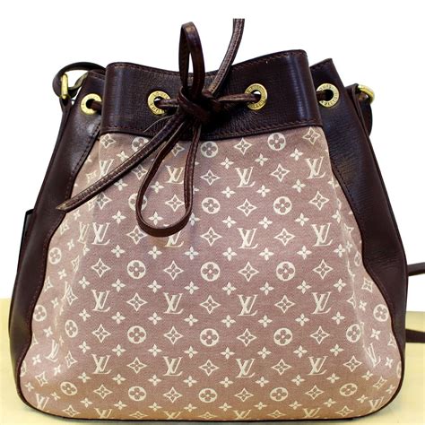 louis vuitton noe shoulder bag|Louis Vuitton mini back pack.